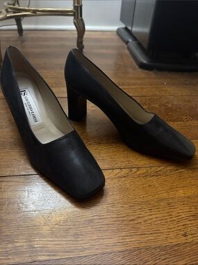 Salvatore Ferragamo Black Textured Square-Toe Block Heels